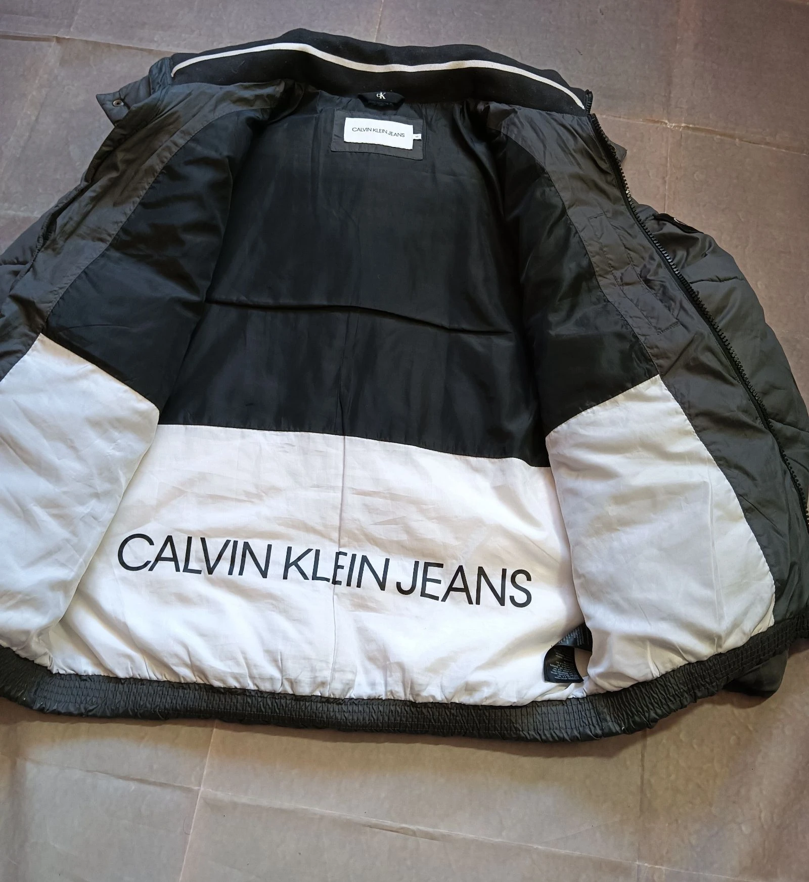 Puffer Calvin Klein Antracita Size M Premium  – photo 2